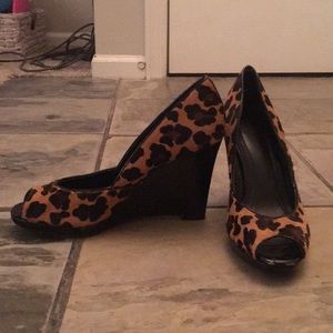 BCBG generation leopard wedge shoes, size 7